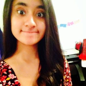 Meet your Posher, Sonia